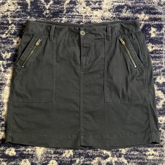 Old Navy Cargo Skirt - Dark Gray - Size 12 - Zipper pockets - Picture 4 of 6